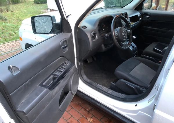Jeep Patriot cena 44900 przebieg: 184000, rok produkcji 2014 z Lublin małe 379